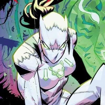 Ava Ayala / White Tiger